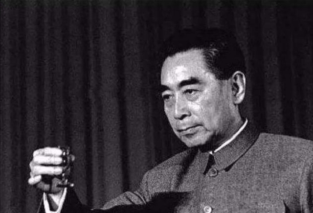 1971年，一件国宝在外宾宴会上离奇失踪，周总理如何高明处理？