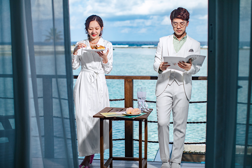 铂爵旅拍婚纱照9套衣服多少钱,去马尔代夫拍婚纱照要多少钱