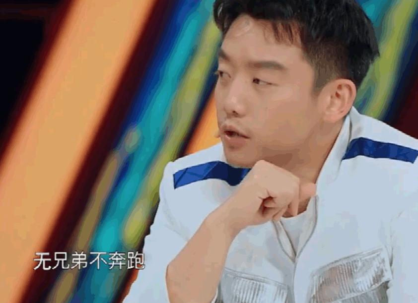 李晨独居生活在哪个小区,李晨回顾十年跑男