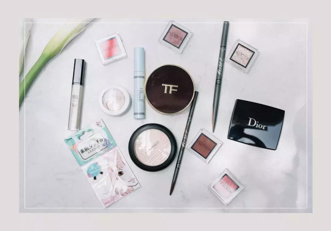 买了不会后悔的彩妆这5款超推荐,神仙彩妆单品推荐
