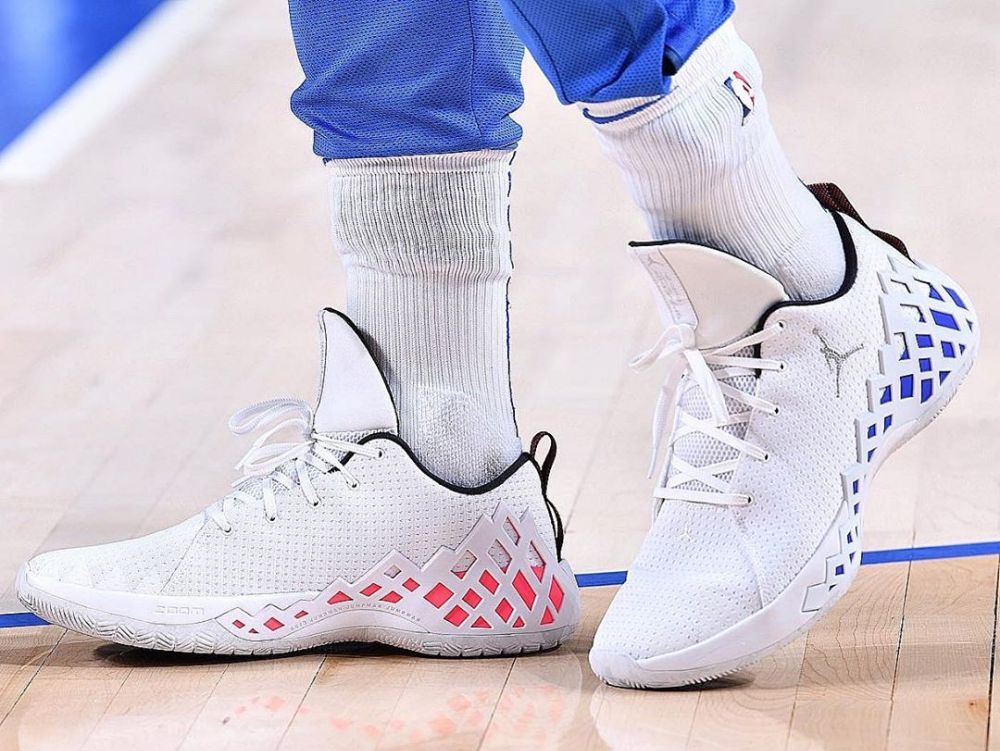 今日球鞋上脚集锦,中国球员球鞋上脚合集