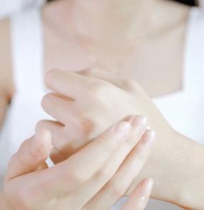 妮娜泰勒是谁,妮娜泰勒的手