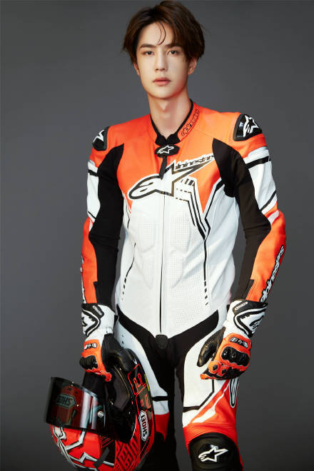 王一博出道以来的成绩,王一博出道歌曲