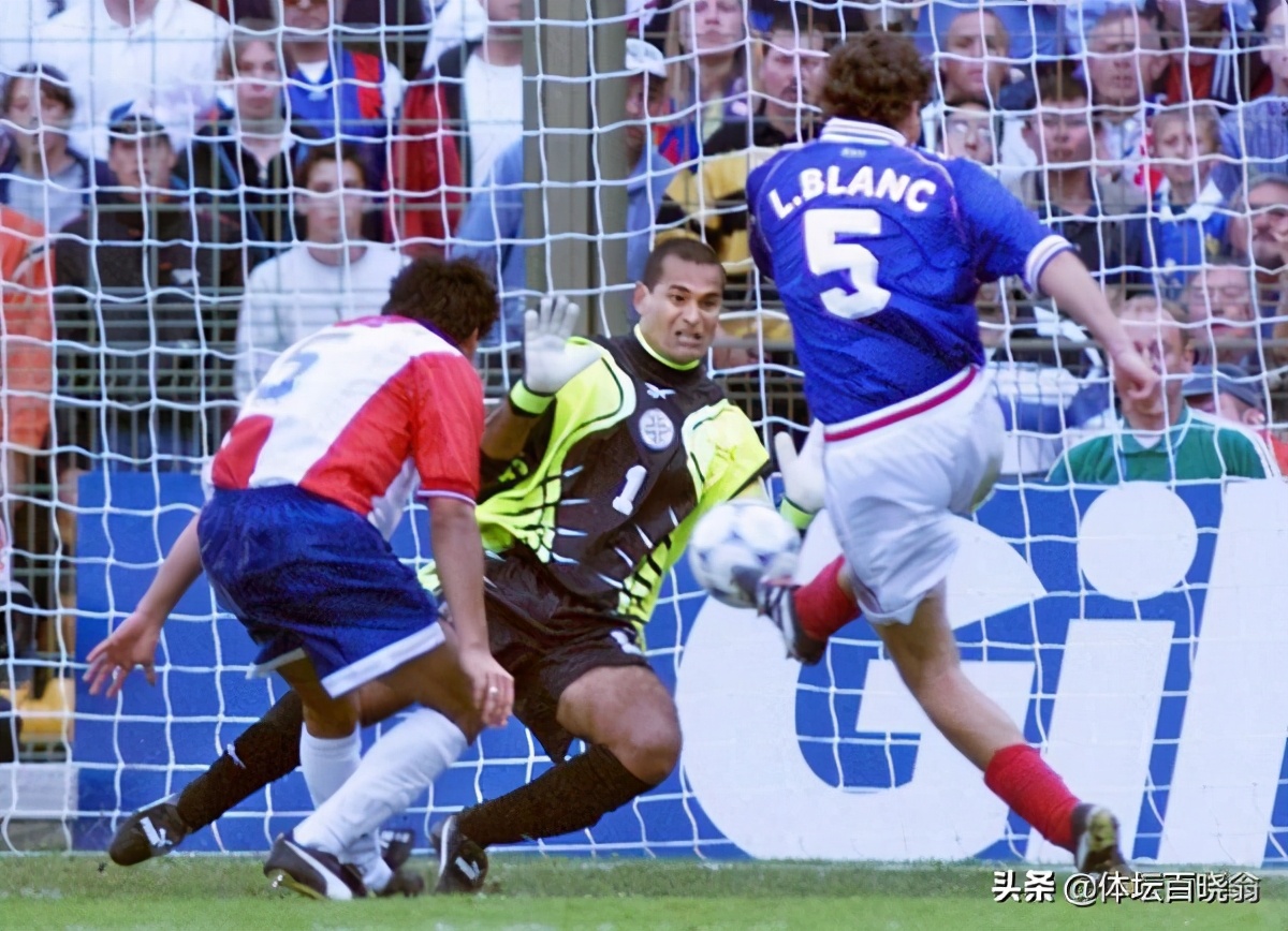 身为门将他进67球！体重近200斤脾气火爆，曾冲卡洛斯脸吐痰