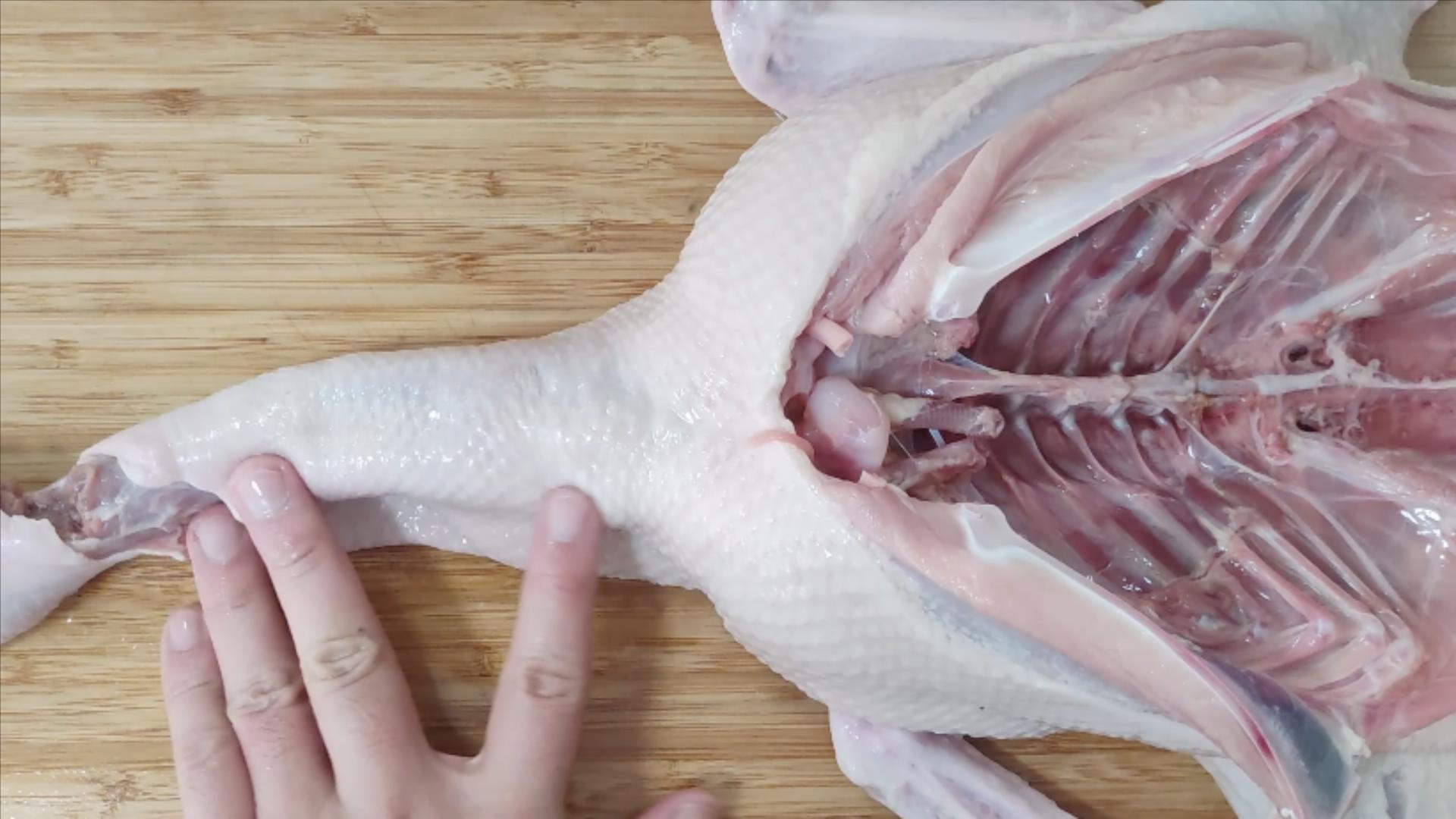 六种疾病不能吃鸡鸭,鸭有6个部位毒素最重建议要少吃