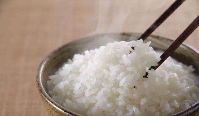 奥克斯多功能电饭煲是304的吗,奥克斯电饭煲显示f4