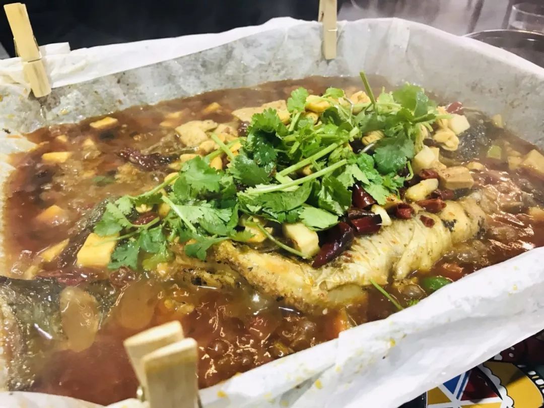 郑州富田太阳城烤鸭,郑州富田新天地烤鱼