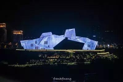 收藏重庆风景图片,值得收藏的重庆旅游攻略