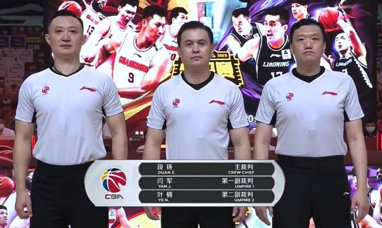 广东神射垫脚还在发酵，解说怒斥什么球品？名宿马健：他真是欠揍