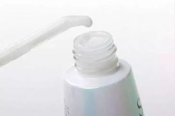 盘点日本最受欢迎的7款美白精华！平价和大牌究竟差在哪里？