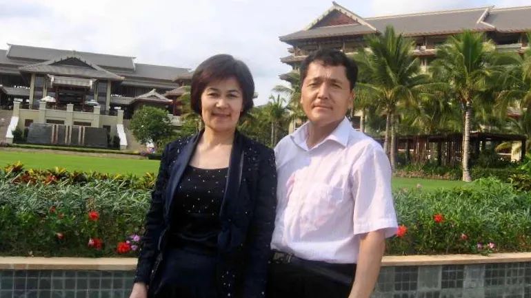 *疆新**欢喜老年公寓创始人热孜亚：她用爱为老人心中照进一束光