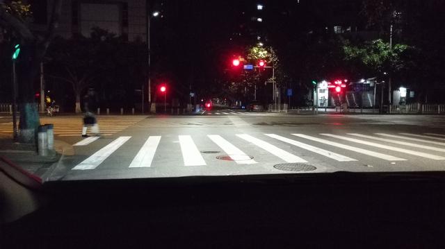 飞度gk5大灯,飞度gk5大灯总成多少钱