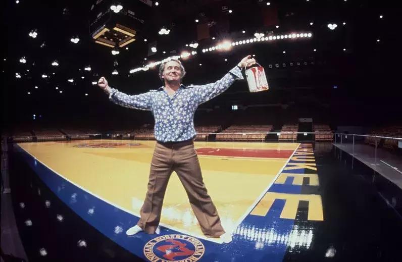 雄鹿20-21赛季球衣宣告版,雄鹿发布新赛季球衣