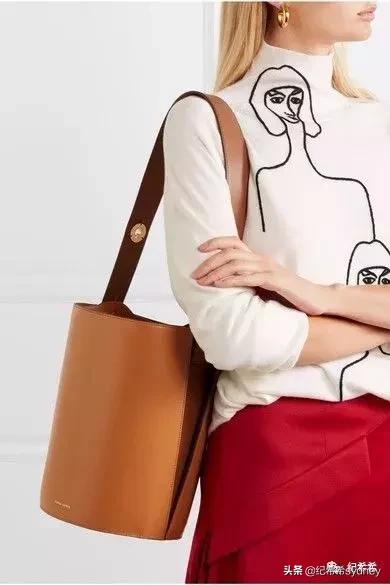 时髦的包包,盘点8个2020年最时髦的包包