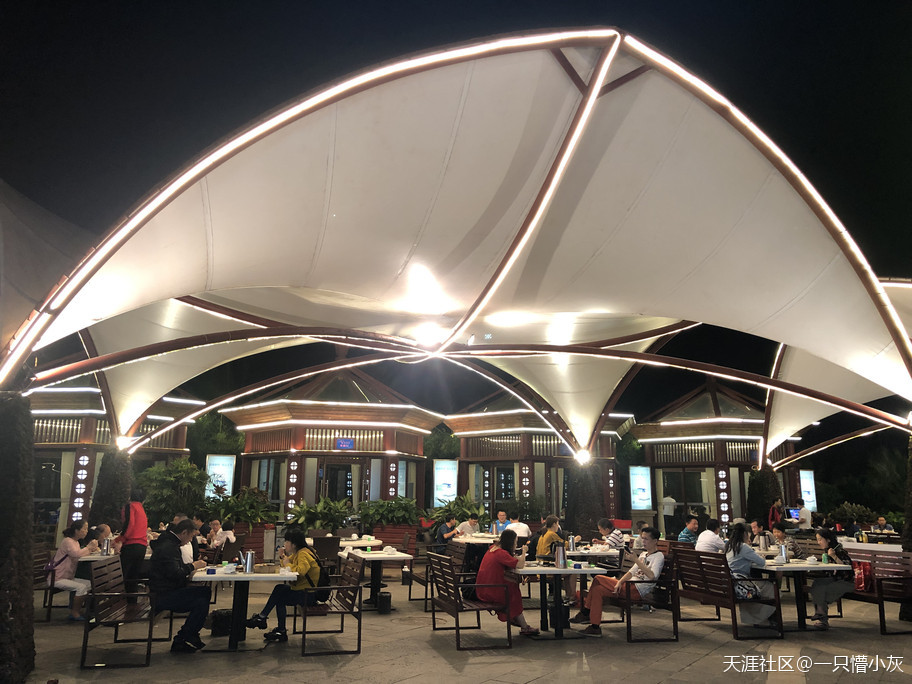 去一个地方必打卡美食,值得打卡的美食攻略