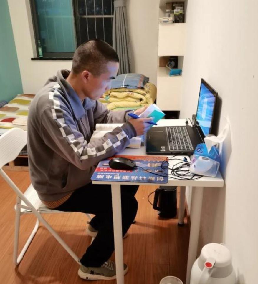 城管协管考上厦大研究生,武汉一城管协管员考上厦大研究生