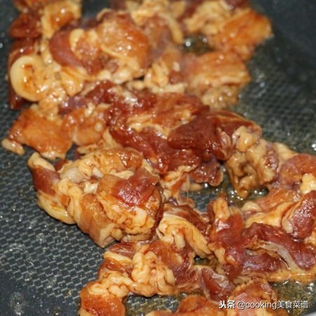 大白菜炒豆干五花肉,豆干炒五花肉教学视频