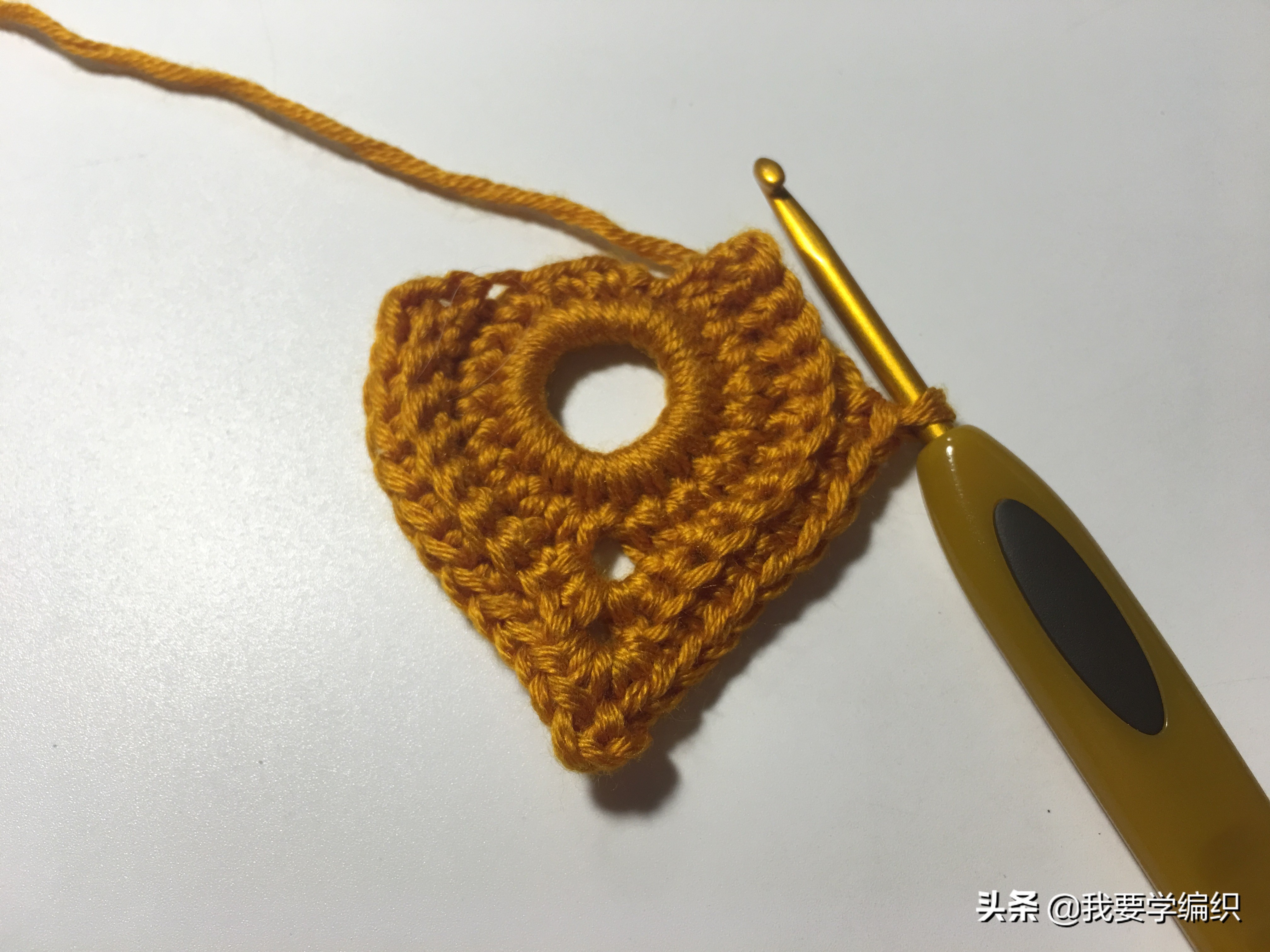 仿佛回到了过去的时光,一款浪漫的树叶书签教程,也可做成小挂饰