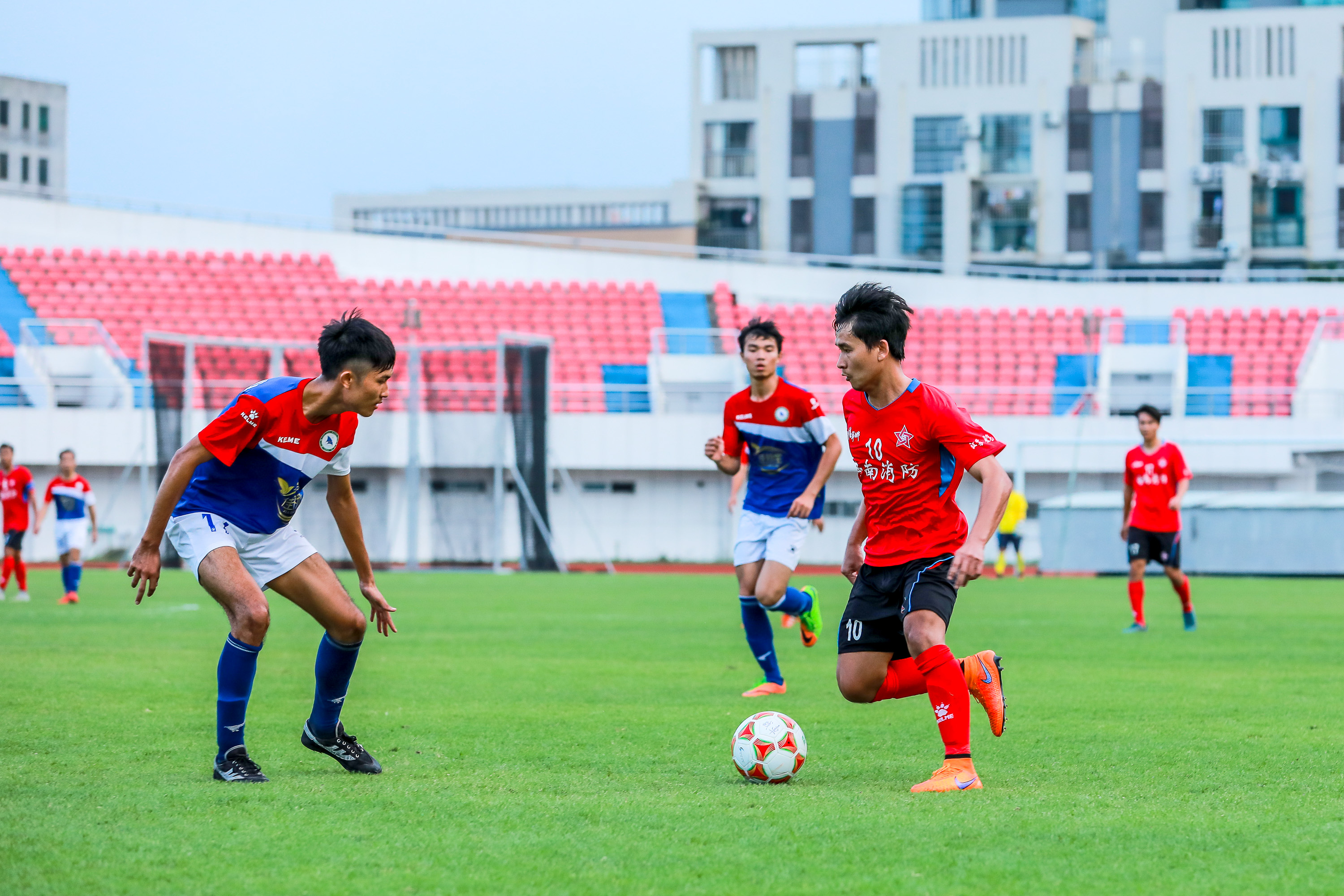 2018海超第4轮：琼海和海师大同积8分，红色战车制造神仙球