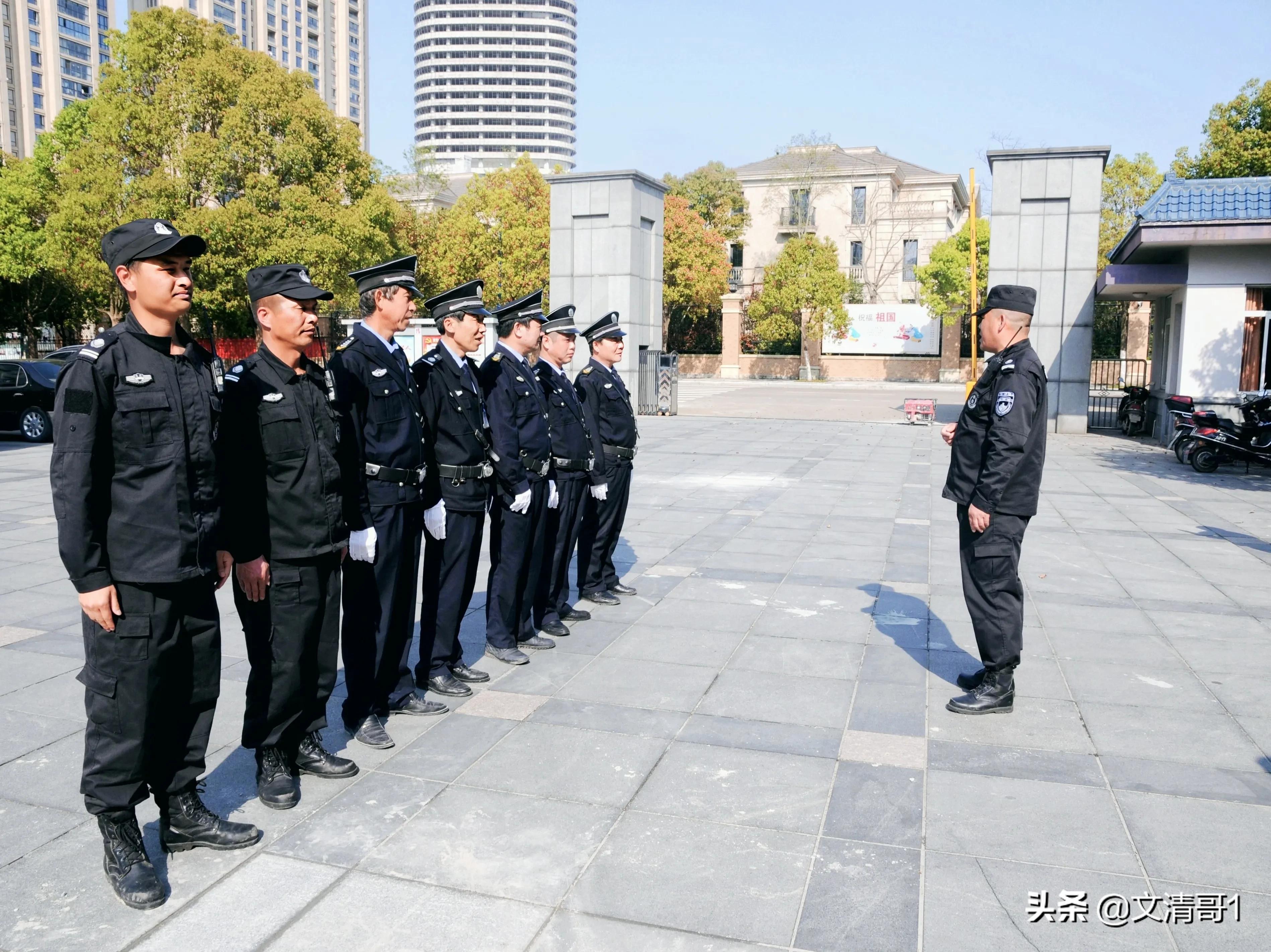 交了辞职报告公司提前辞退合法吗,员工提出辞职后可以被公司辞退吗