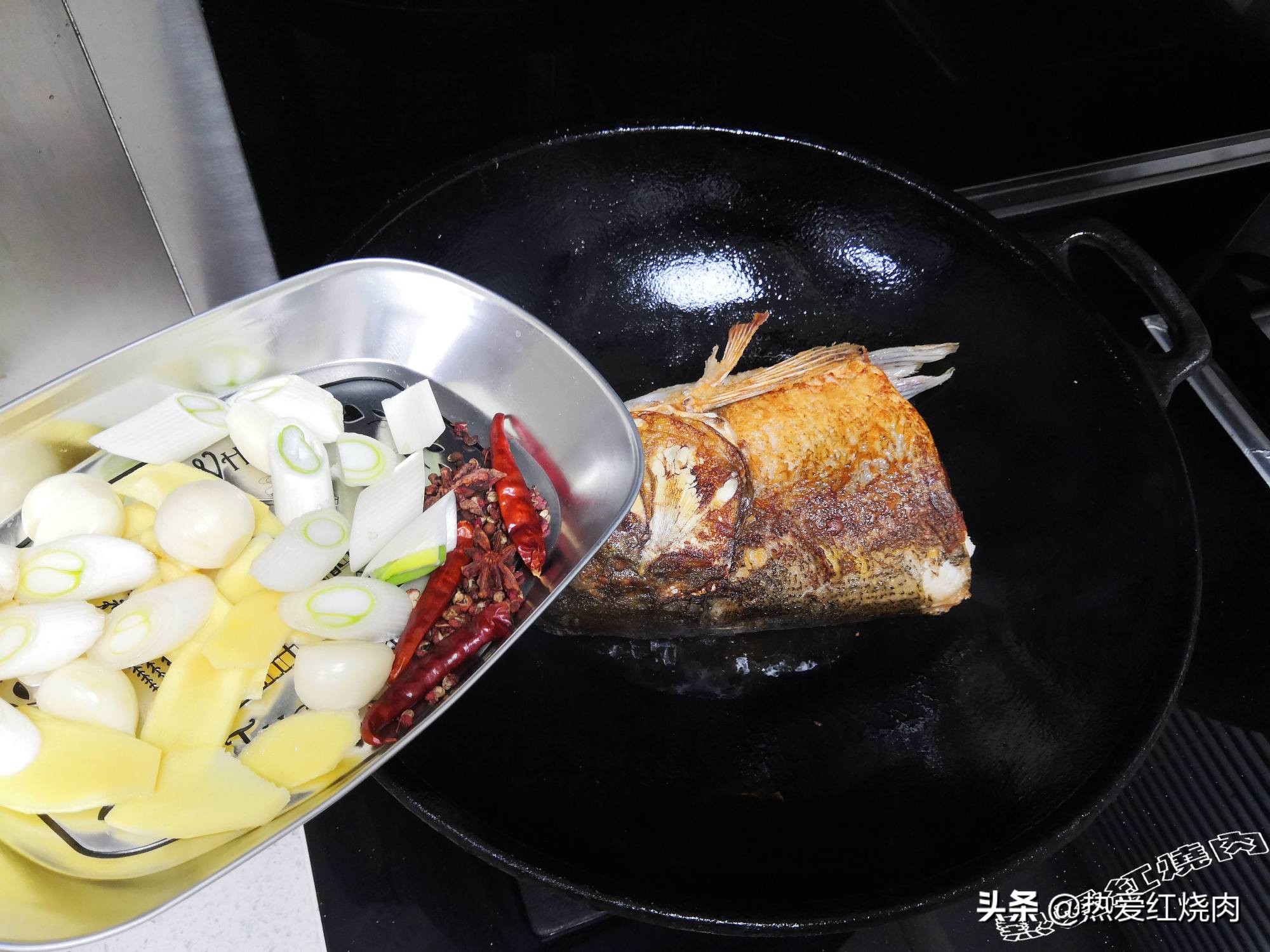 在家怎么做鱼泡饼,想吃鱼头