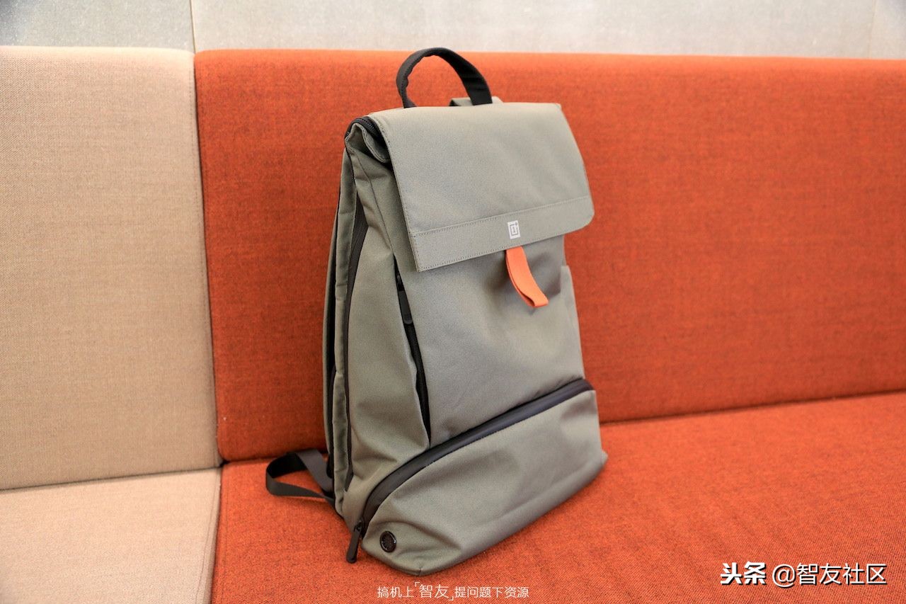 一加双肩包explorer测评,一加explorer双肩包评测