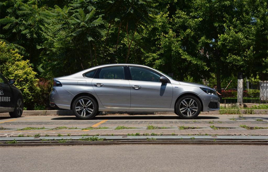 2018年标致308值不值得购买,标致308历史销量