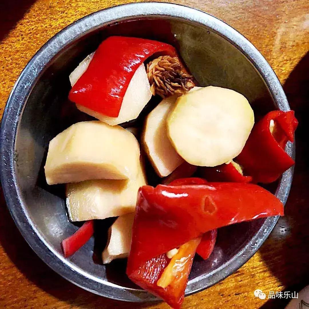 乐山牛华周记麻辣烫,乐山最地道的麻辣烫