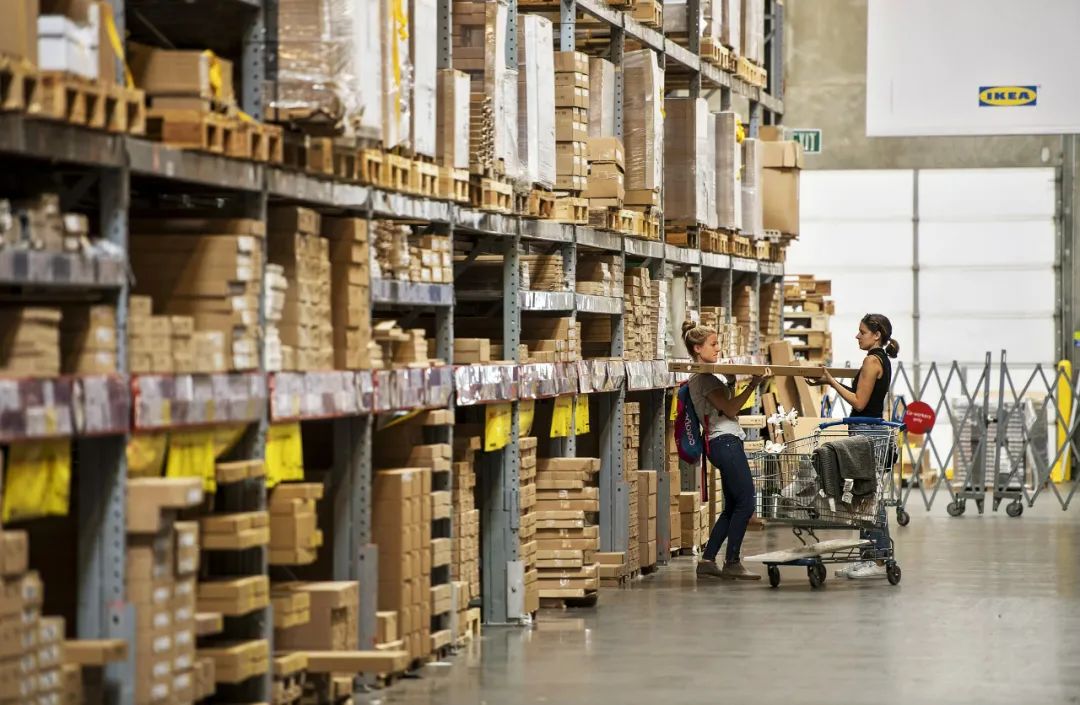 美国肯德基快餐店有多寒酸,美国肯德基无鸡可炸