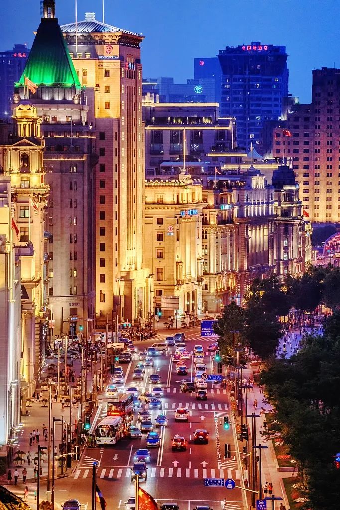 北京是天下,上海是世界,深圳是未来||大视野