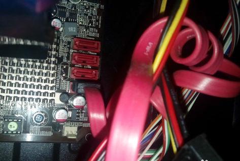 电脑机箱风扇安装方法视频教程,电脑机箱上的风扇怎么拆