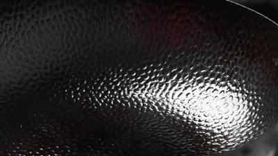 真正的手工锻打铁锅,有必要选择手工捶打铁锅吗