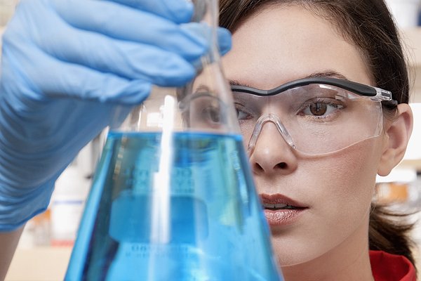 发热咳嗽流鼻血怎么回事,热感冒咳嗽流鼻涕怎么办