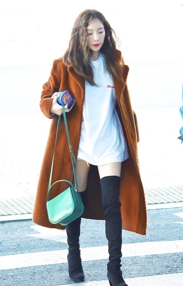 韩国高颜值美女穿搭秀,盘点韩国穿搭美女