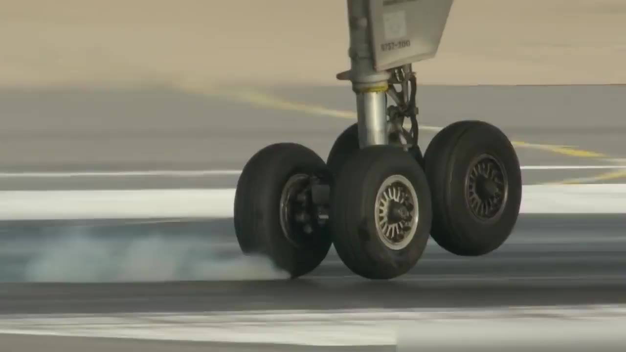 飞机轮胎比黄金还值钱,飞机的一个轮胎到底值多少钱