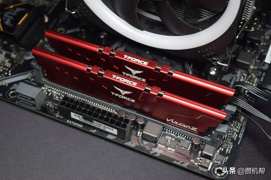 英特尔第二代4G内存,英特尔4核处理器加4g内存128固态