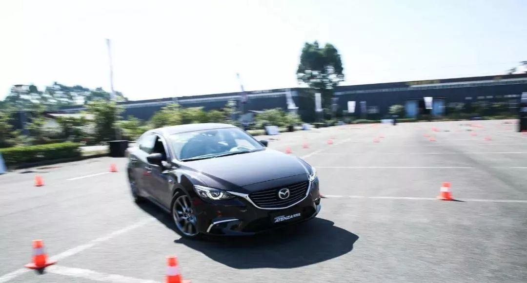 雅阁君威凯美瑞阿特兹怎么选,雅阁天籁凯美瑞迈腾君威对比