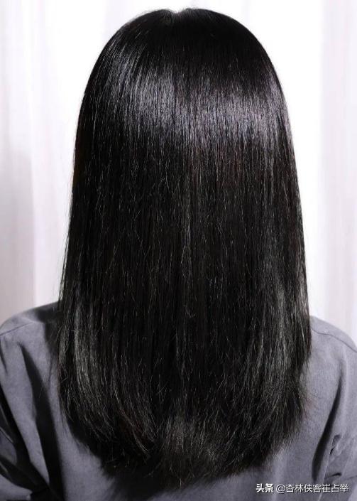 为什么年纪轻轻就白了头发,疏肝补肝血汤治白发