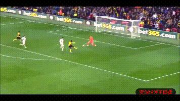 曼联门将德赫亚对比亨德森,曼联7分钟追3球德赫亚神扑