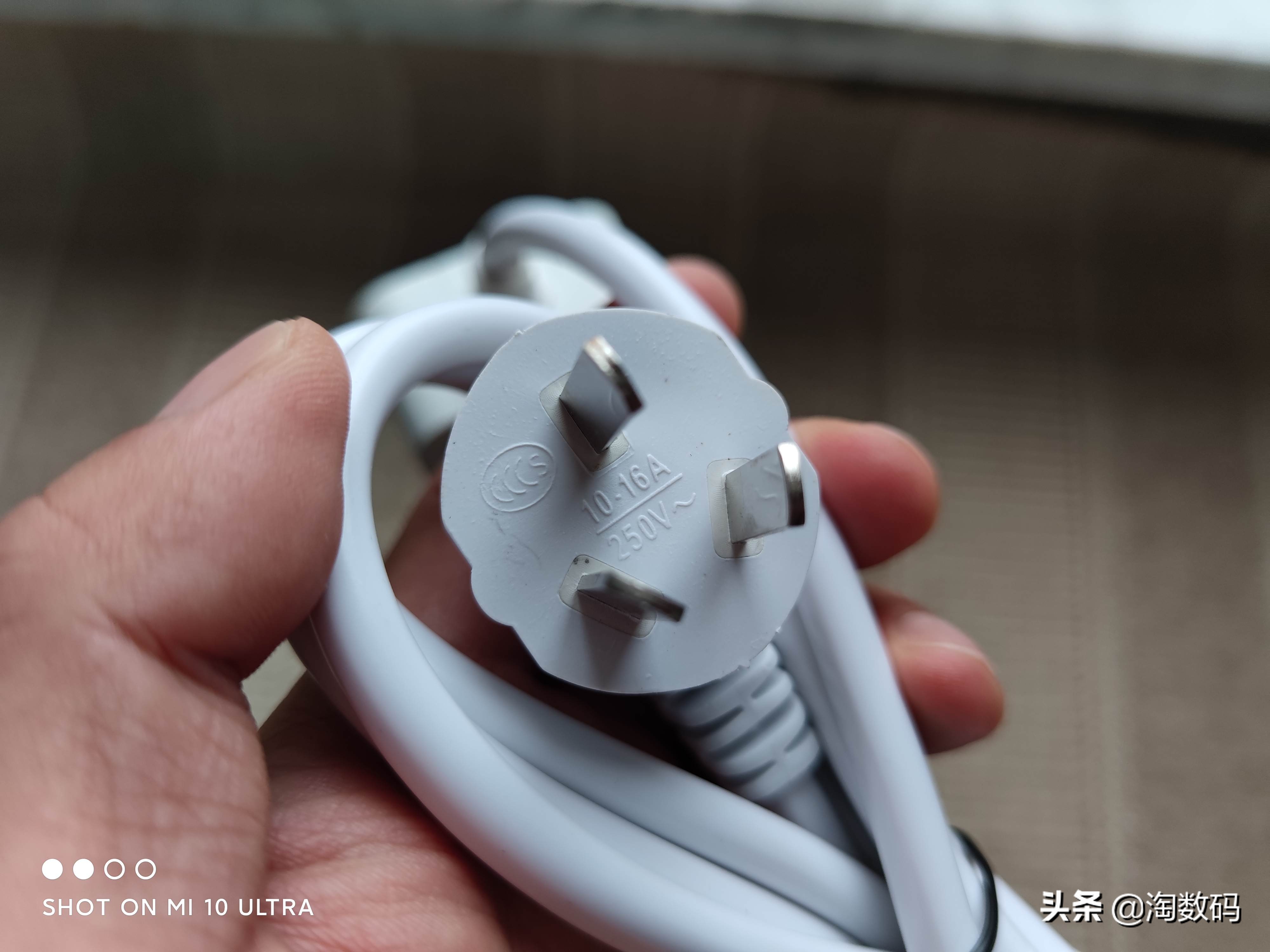 小米智能插座基础版拆解,小米智能插座开箱测评