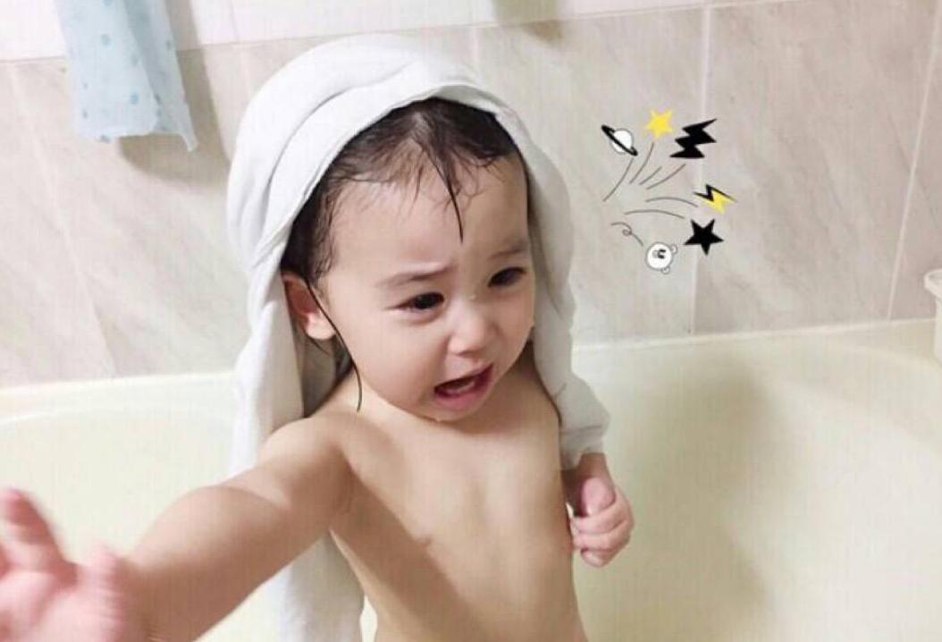 有种整容式成长叫甜馨,有一种整容叫长大后