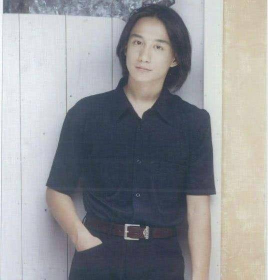 黄磊何炅蘑菇屋,黄磊和何炅初到蘑菇屋