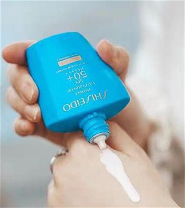 黛珂碧柔哪个防晒霜好,防晒黛优佳测评