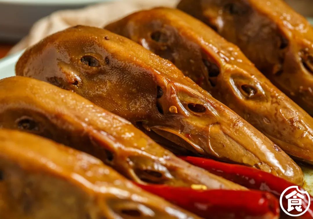 一天卖300只烧鹅,一天只卖400个卷饼