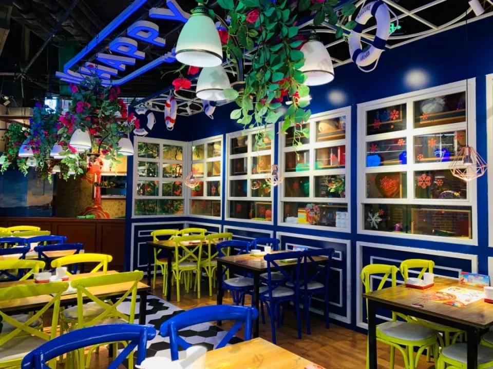 多嘴肉蟹煲餐厅设计,多嘴肉蟹煲点评