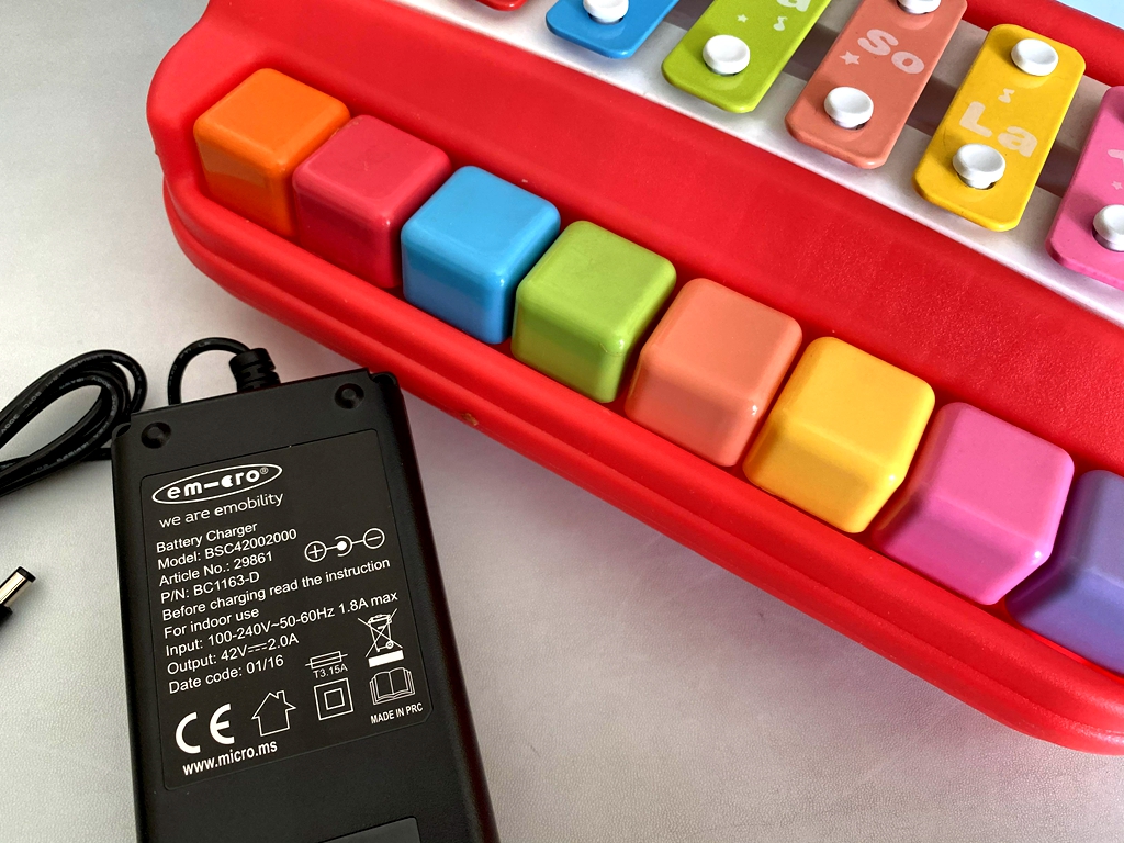 瑞士迈古电动滑板车,瑞士迈古米成人滑板车