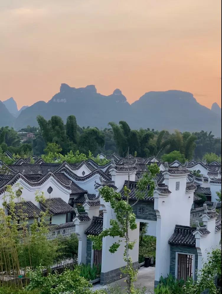 广西阳朔又一顶奢酒店,潺潺流水,久违的隔世风景,美得像一个梦