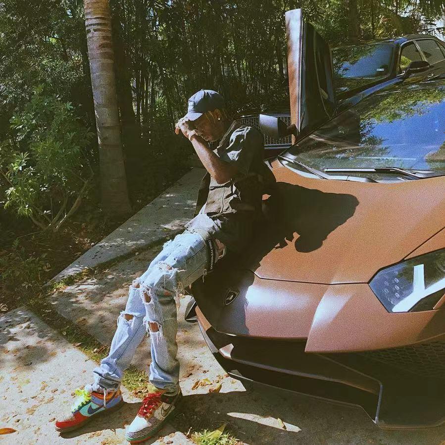 nikedunksb紫龙虾上脚,nikesbdunk紫龙虾