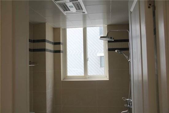 卫生间集成排气扇安装视频教程,卫生间排气扇安装哪里最佳