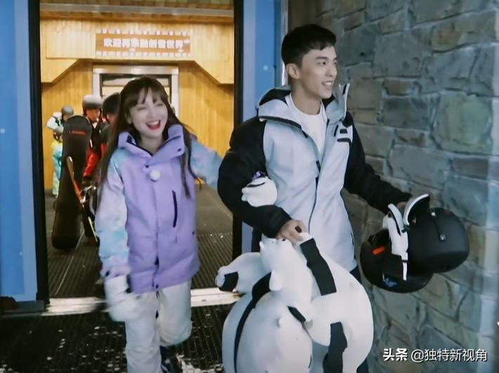 耿斯汉问金莎爱他吗,耿斯汉金莎片段